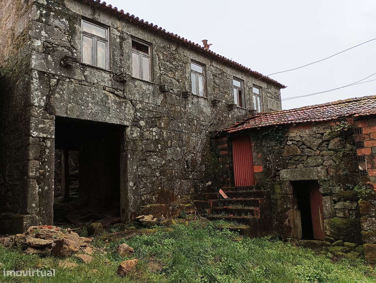 Moradia em p/ recuperar – Oliveira de Frades - Grande imagem: 4/29