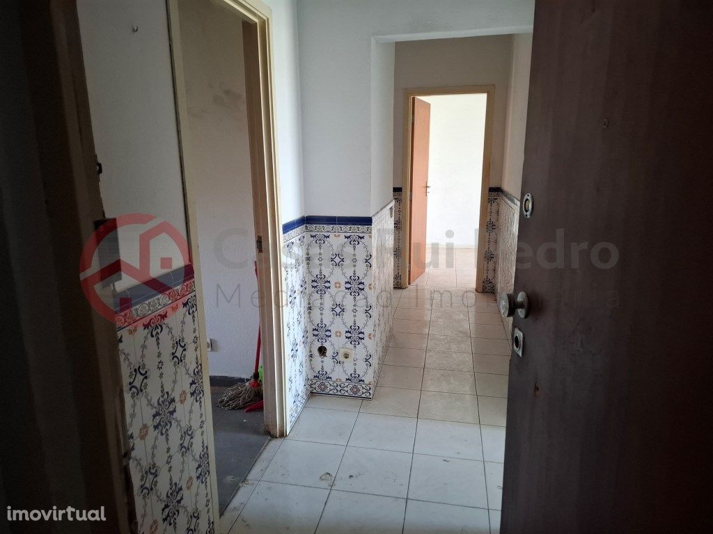 Apartamento T3 no Vale da Amoreira