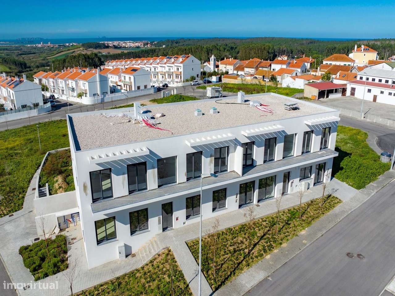 Espaço comercial muito bem localizado - Grande imagem: 3/48