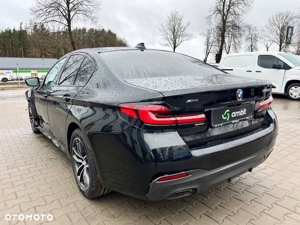 BMW Seria 5 520d xDrive mHEV - 6