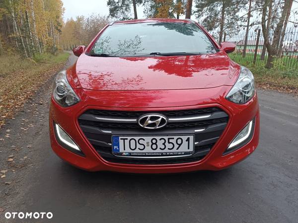 Hyundai I30 blue 1.6 CRDi Trend - 29