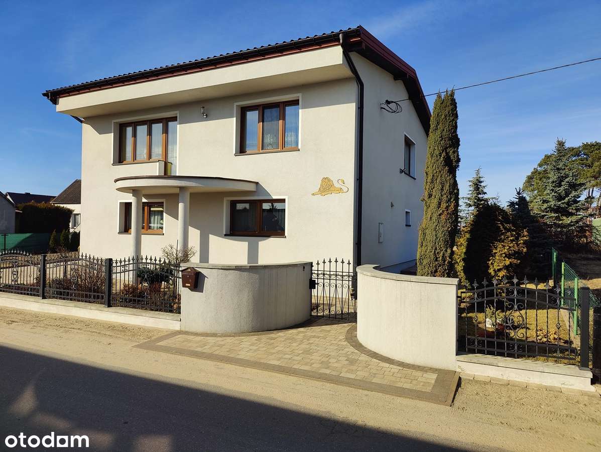 Sprzedam dom piętrowy po generalnym remoncie w 2021r-Krzymów-2