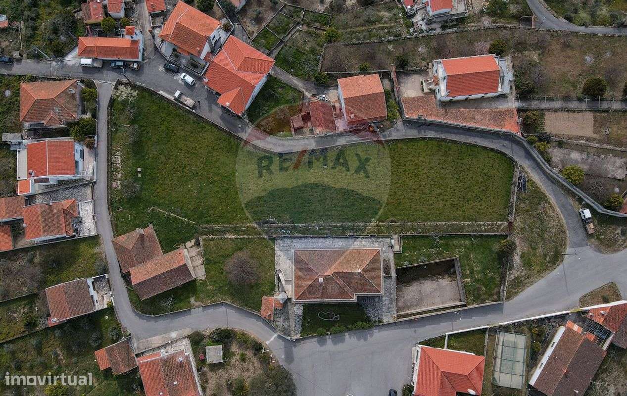 Moradia T13 para venda - Grande imagem: 5/47