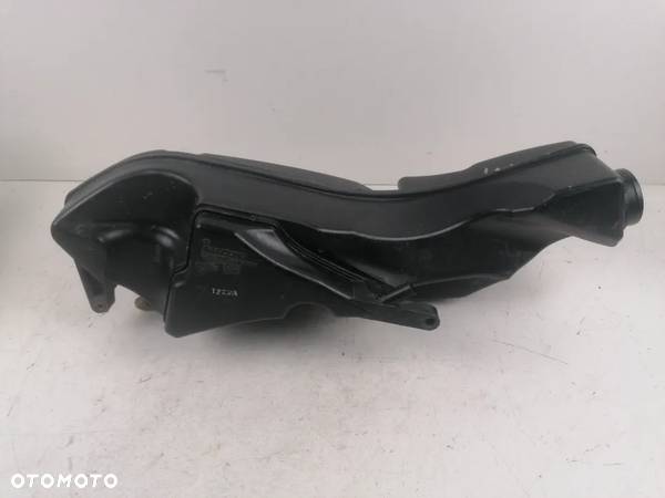 Suzuki Burgman 125 Airbox obudowa - 6