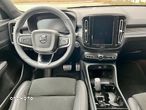 Volvo XC 40 T3 R-Design - 5