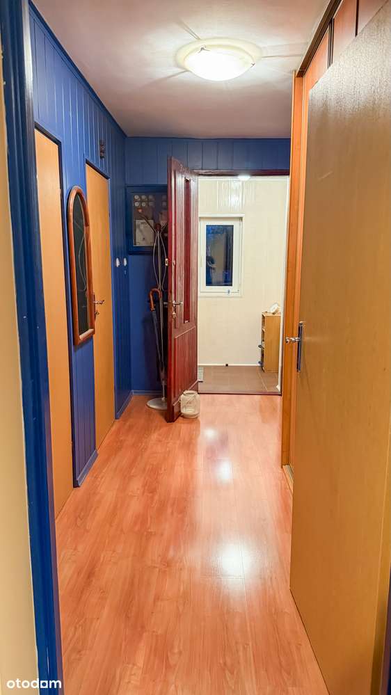 Dom pod samym Kołem z dużą działka, garażami i letnia kuchnia.-7