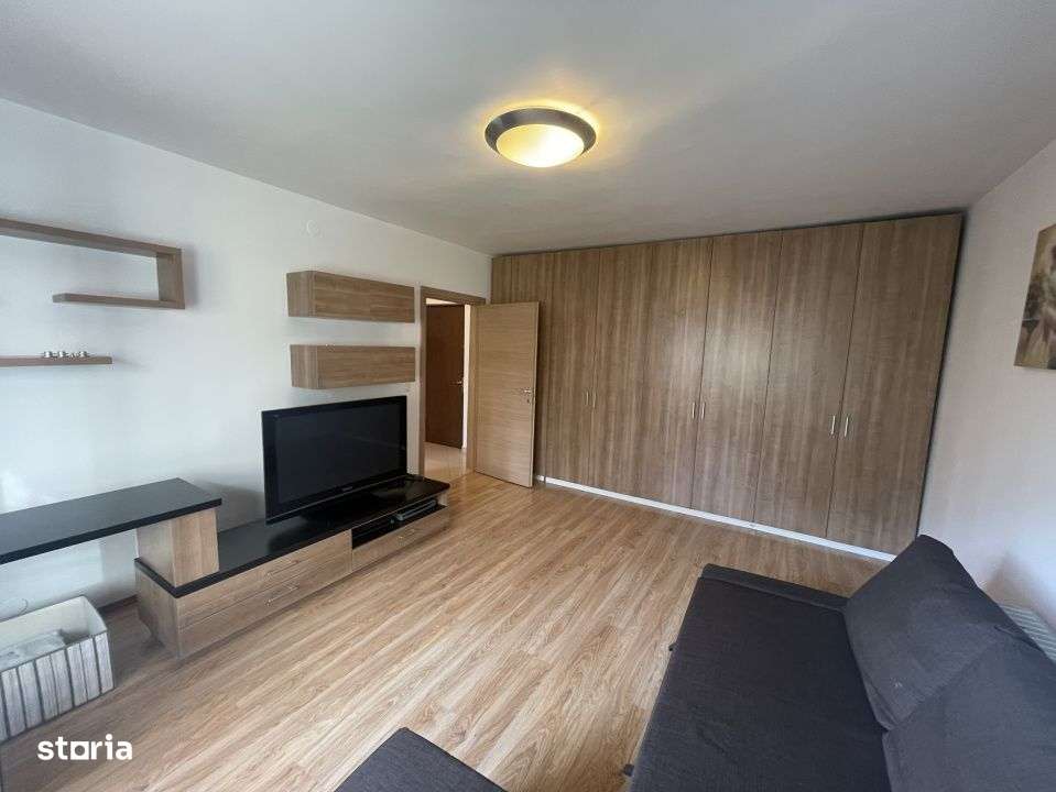 Garsoniera decomandata 43 mp – spatioasa, mobilata, Drumul Sarii-1