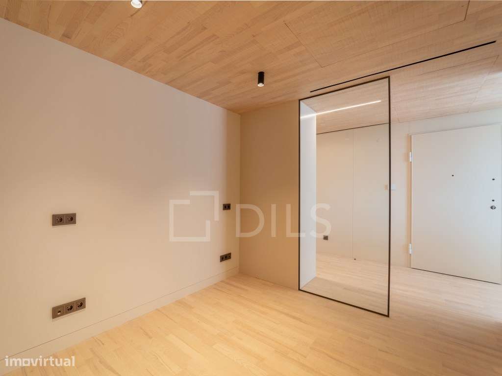 Apartamento T4+1 na Foz - Último Piso Cobertura Privativa-15