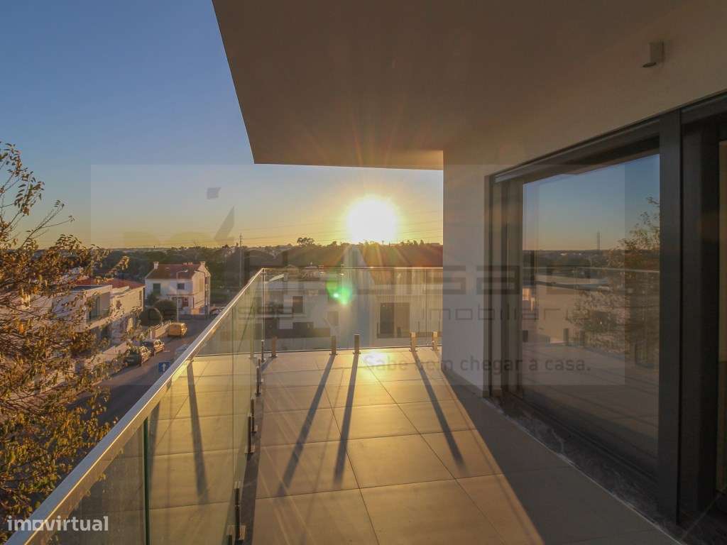 T3 com terraço perto da praia e universidade-26