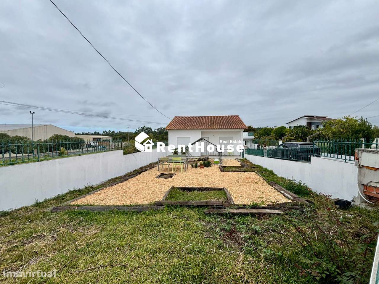 Moradia | 4 apartamentos - Grande imagem: 2/19