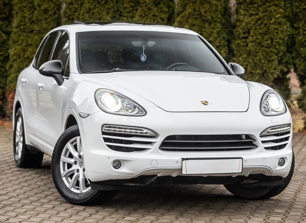 Porsche Cayenne II Platinum Edition 2013