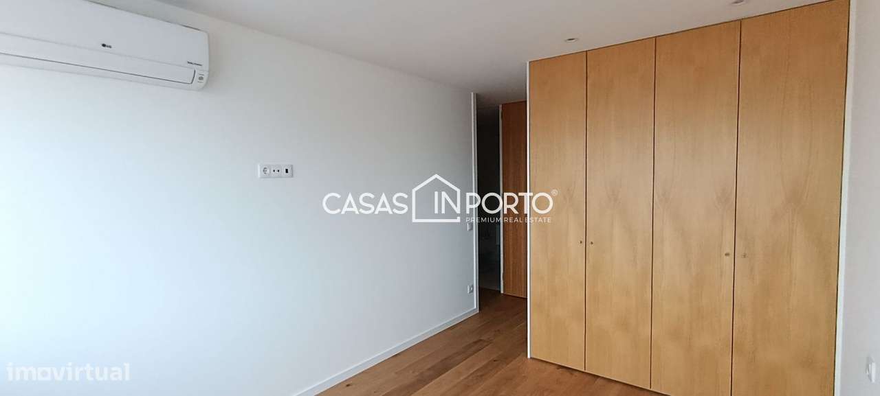 T2 Design Moderno e Conforto Próximo da Praia em Matosinhos Sul-10