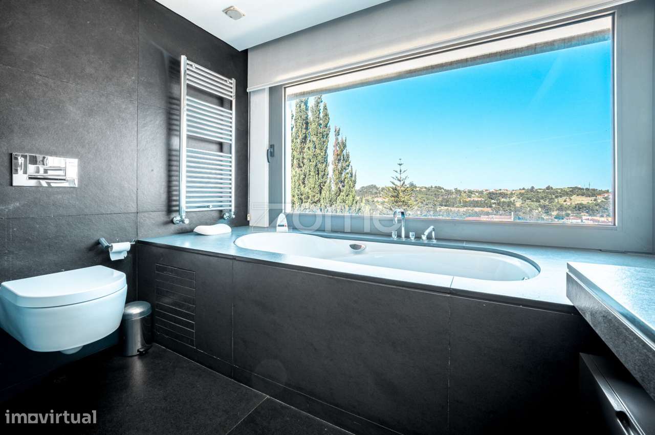 Exclusiva Moradia de Luxo T5+1 com Vista Mar | Lote de 960 m²-25