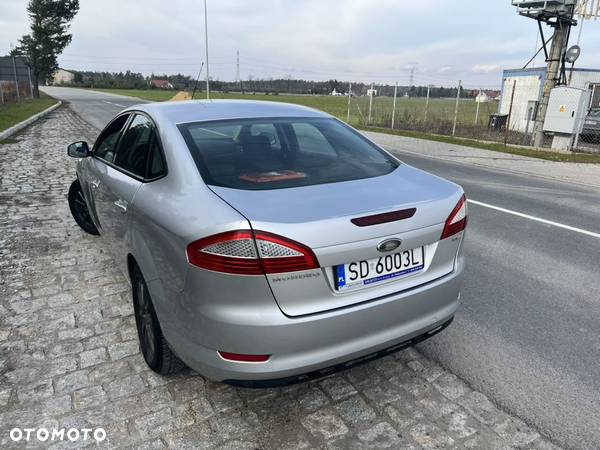 Ford Mondeo 2.0 TDCi Ambiente - 4