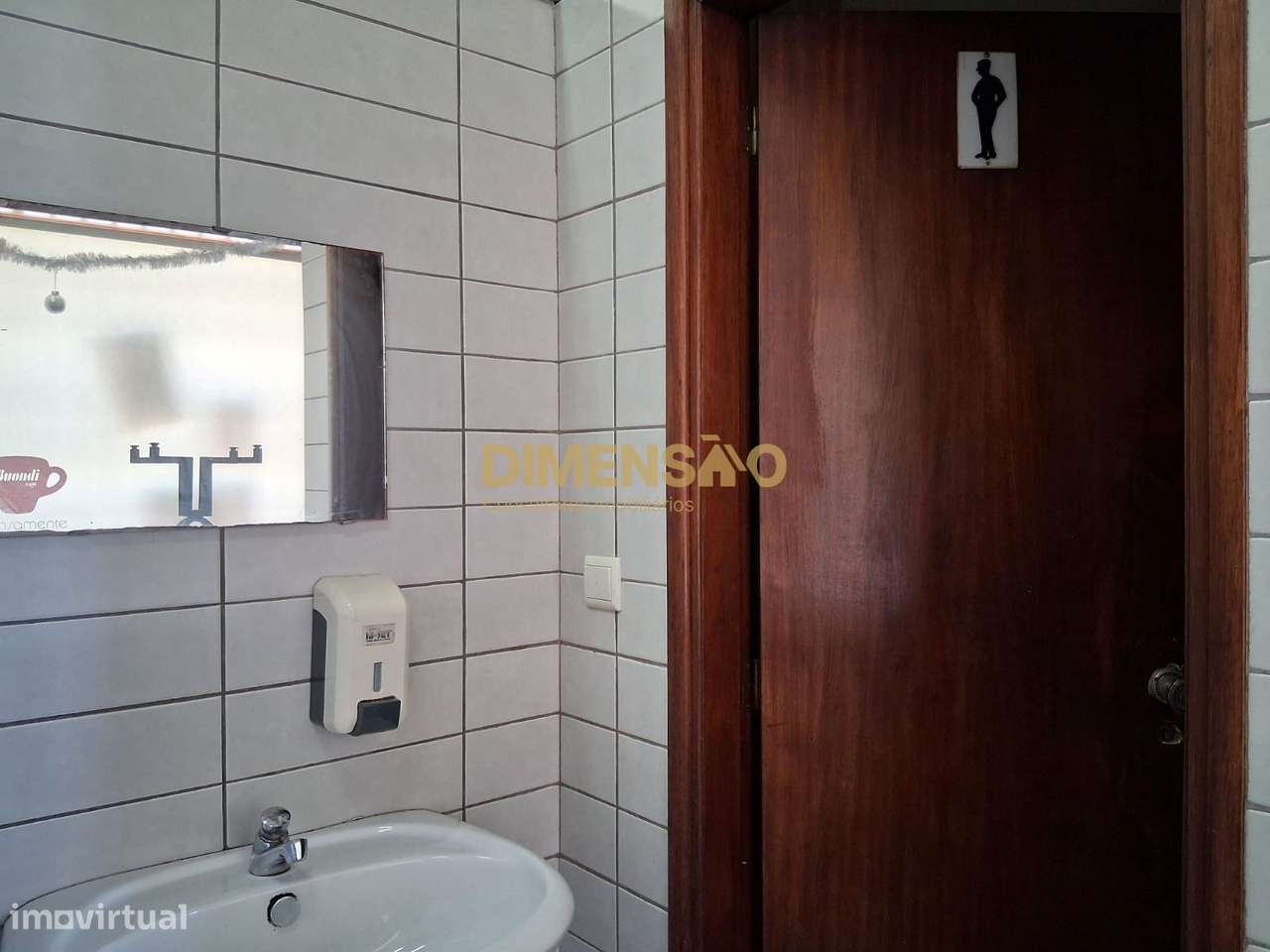 Trespasse de Café/Restaurante DCI136-17