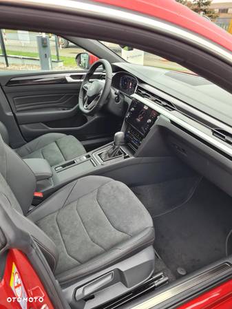 Volkswagen Arteon 2.0 TDI R-Line DSG - 12