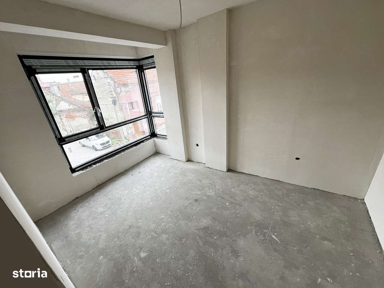 Apartament nou cu 3 camere in inima orasului - IMOBIHOR - Imagine principală: 4/8