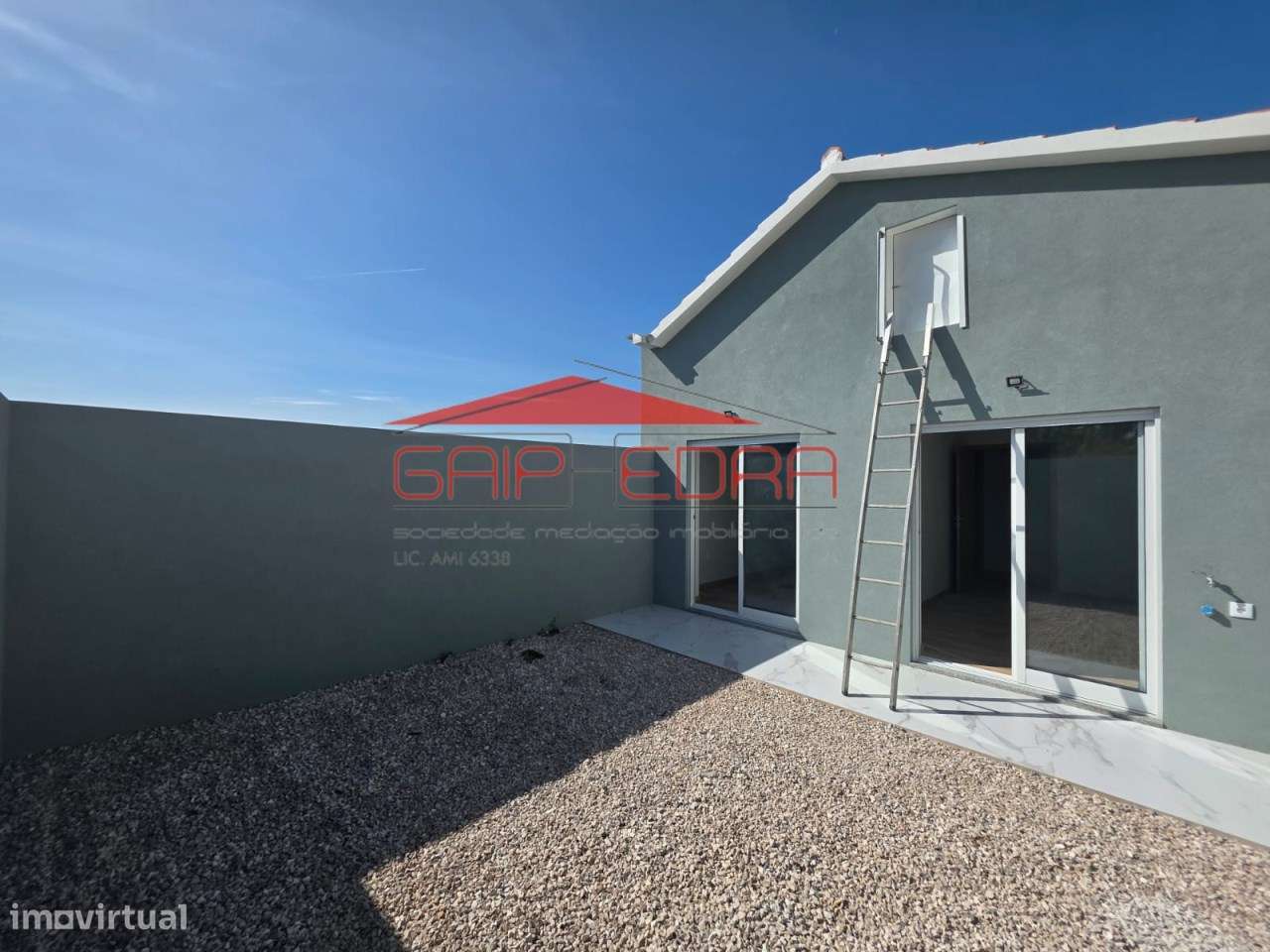 Casa térrea com jardim e terraço reconstruída Aveiro-21