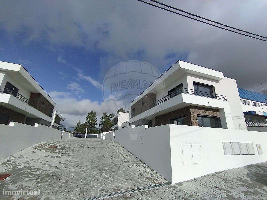 Moradia T4 para venda - Grande imagem: 5/45