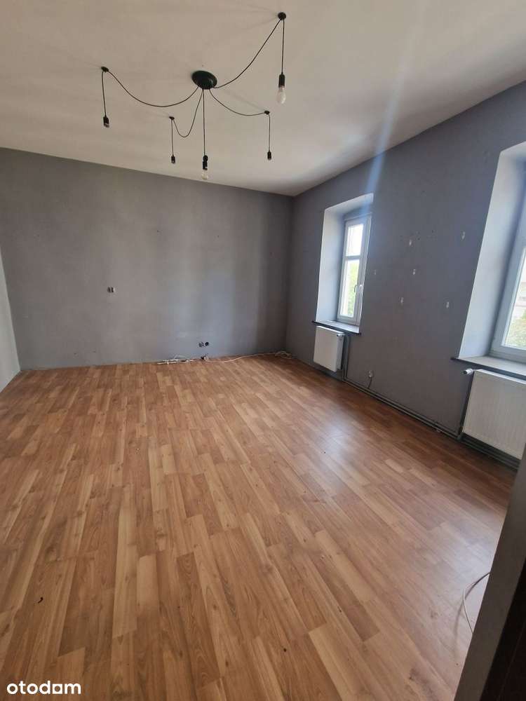 Kamienica z lokalami użytkowymi i mieszkalnymi-7