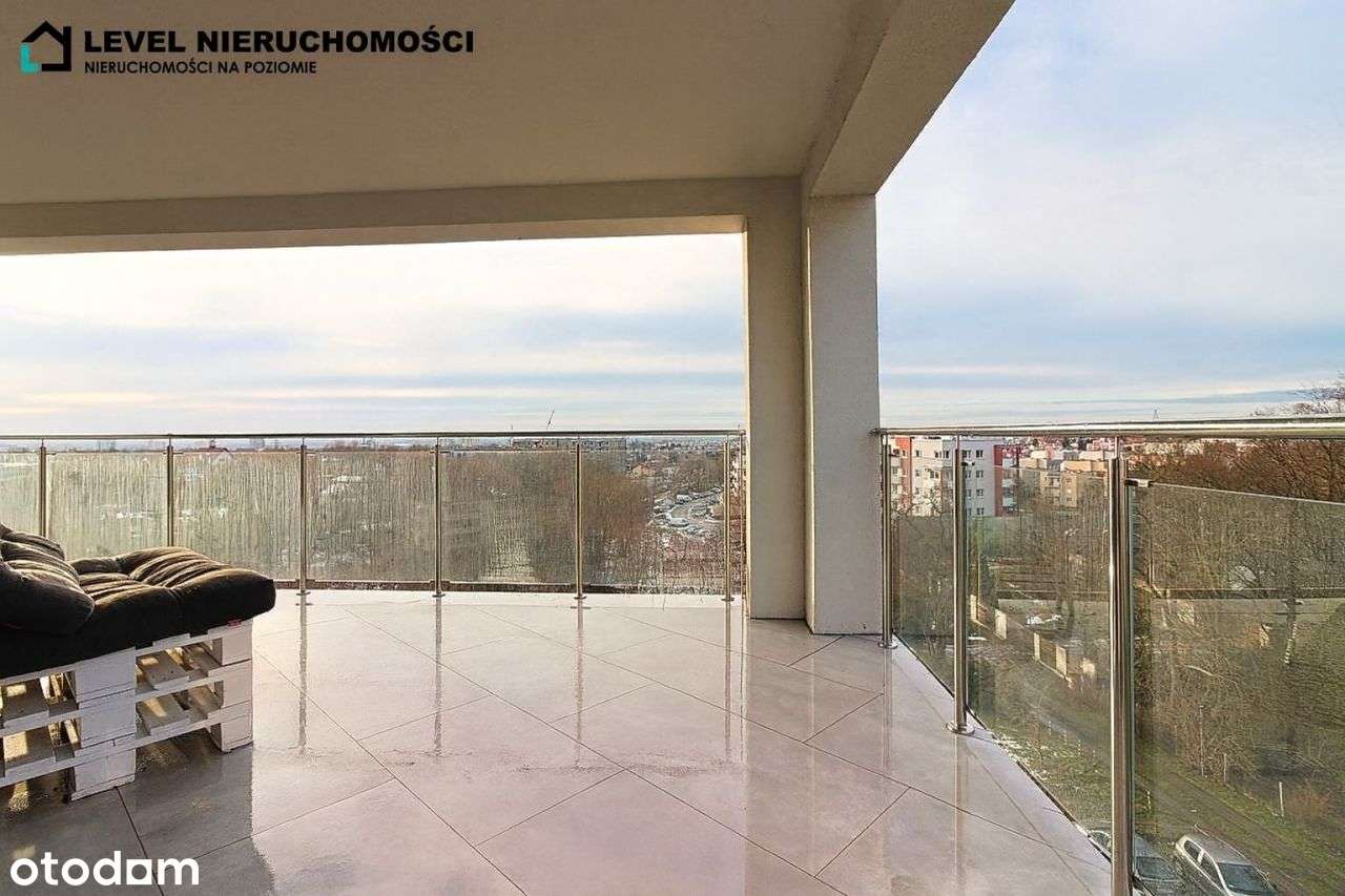 Mieszkanie czteropokojowe z tarasem-0