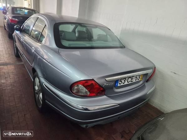 Jaguar X-Type 3.0 Executive Auto. - 4