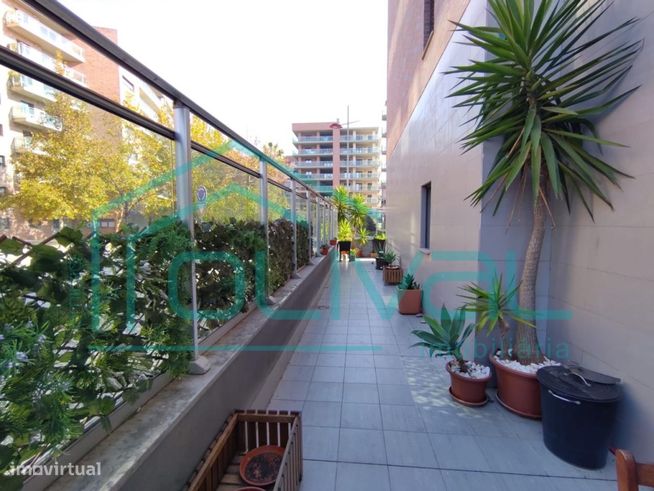 Apartamento T2 com parqueamento e um belíssimo terraço c/ barbecue ...-6