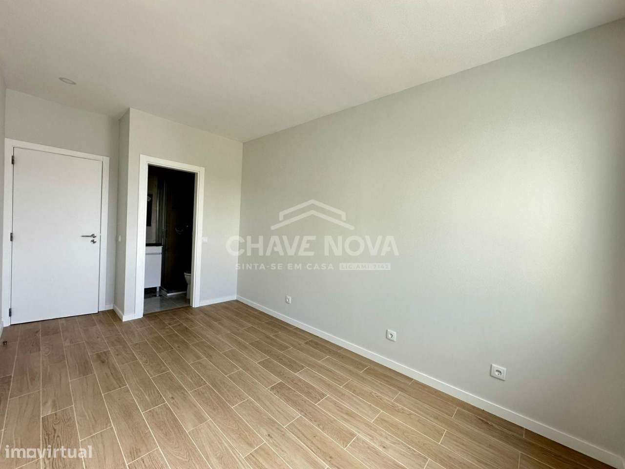 Apartamento T2 na Foz totalmente renovado - Grande imagem: 3/11