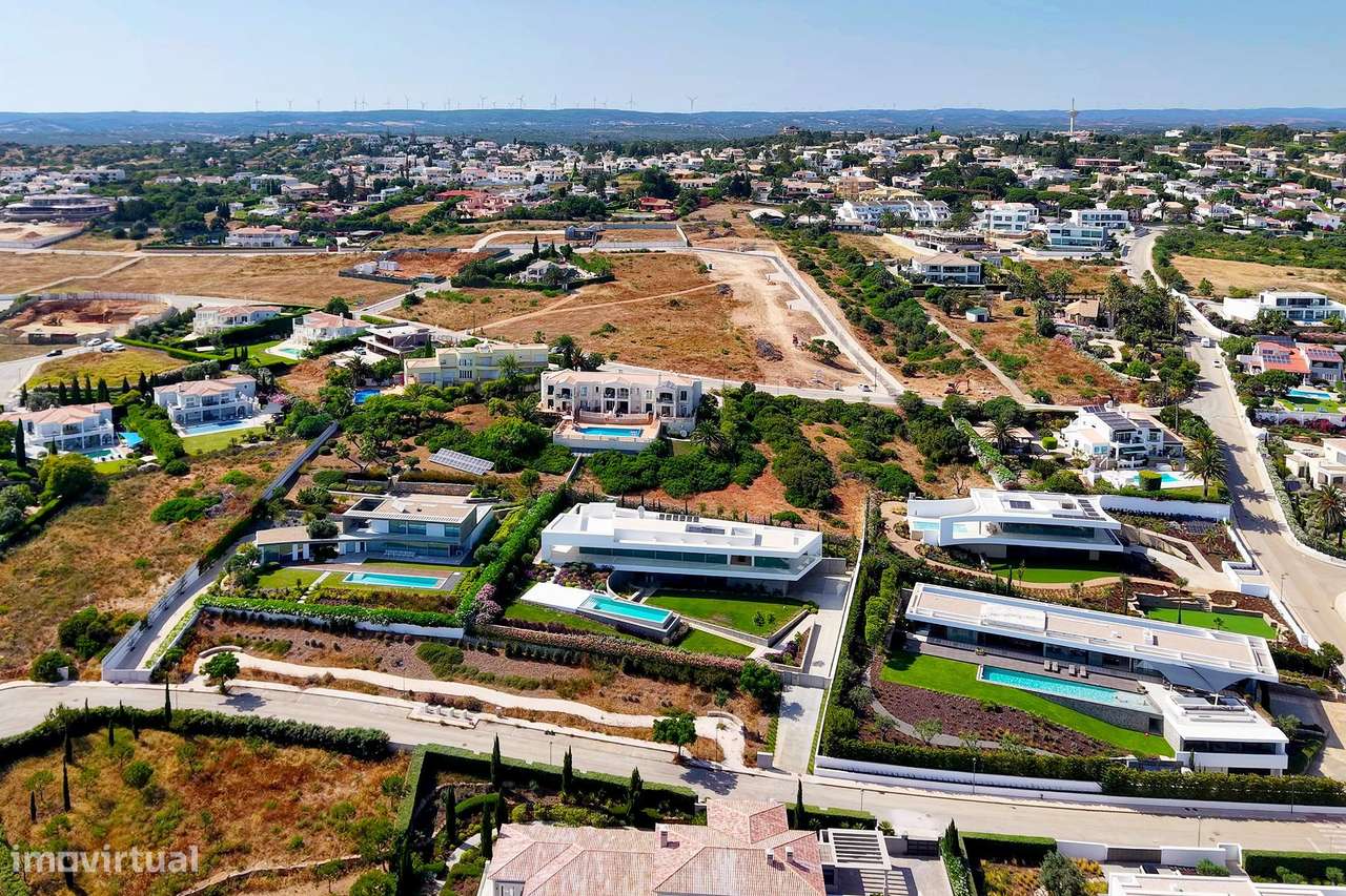 Lote de Sonho na Reserva da Luz-5