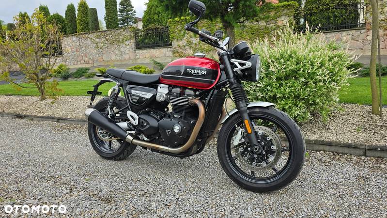 Triumph Speed Twin - 9