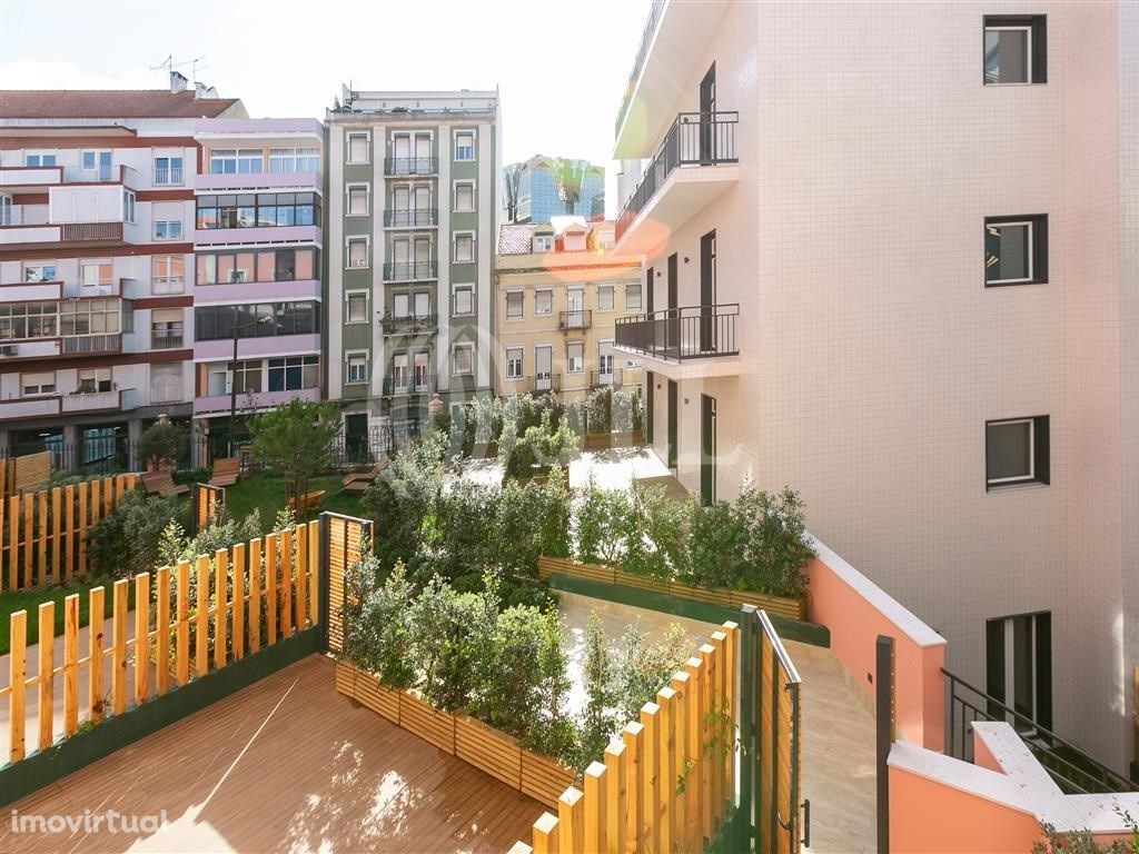 Apartamento T0 com terraço, Arco D'Ol...