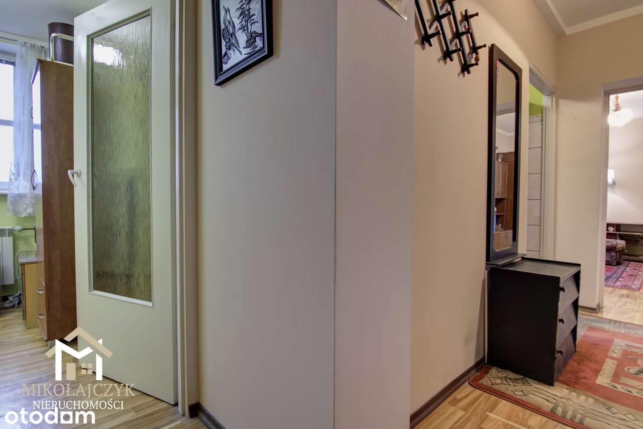 2 pokoje / Pl. Konstytucji 3 Maja / 43 m2 / 3 piętro-6