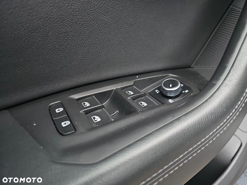 FV23%, R-LINE 3.0TDI V6 286KM, Salon Polska, ASO