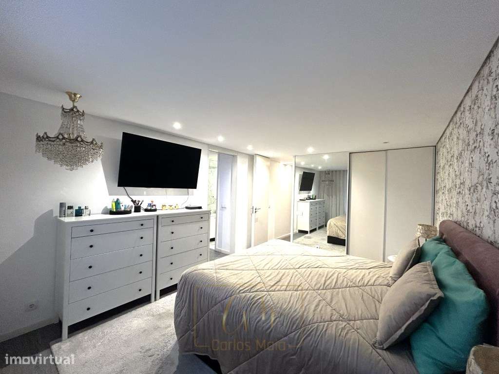 T2 Renovado com Vista Mar e lugar de garagem em Vila do Conde-9