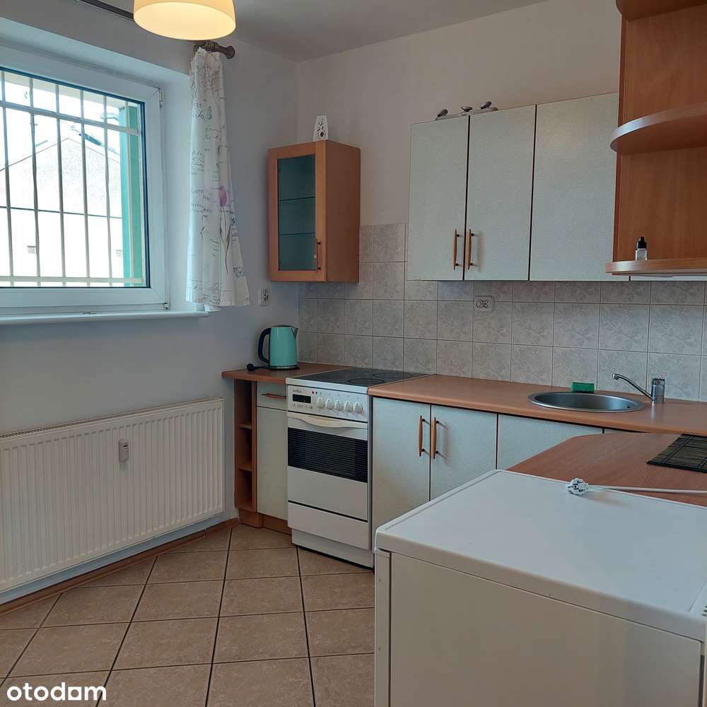 Ścisłe centrum, kawalerka 40m2, 1piętro taras, umebl.1700zł - Pełny obrazek: 4/8