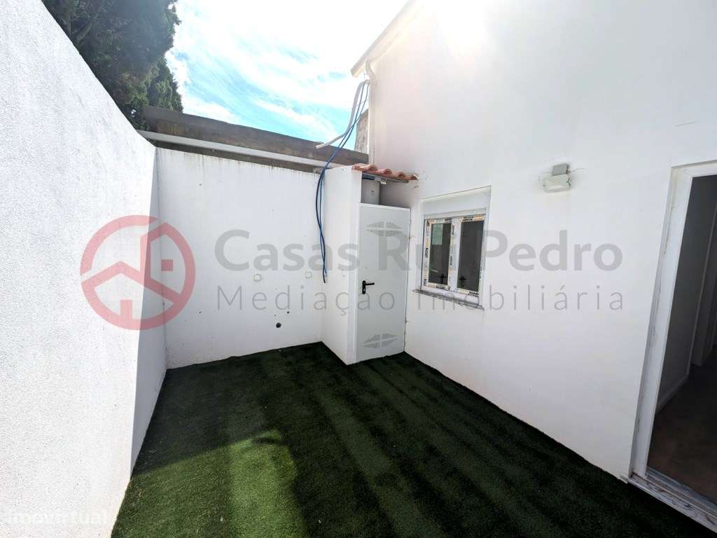 Moradia T1+1 a estrear com logradouro em Aldeia de Paio Pires, Seixal-25