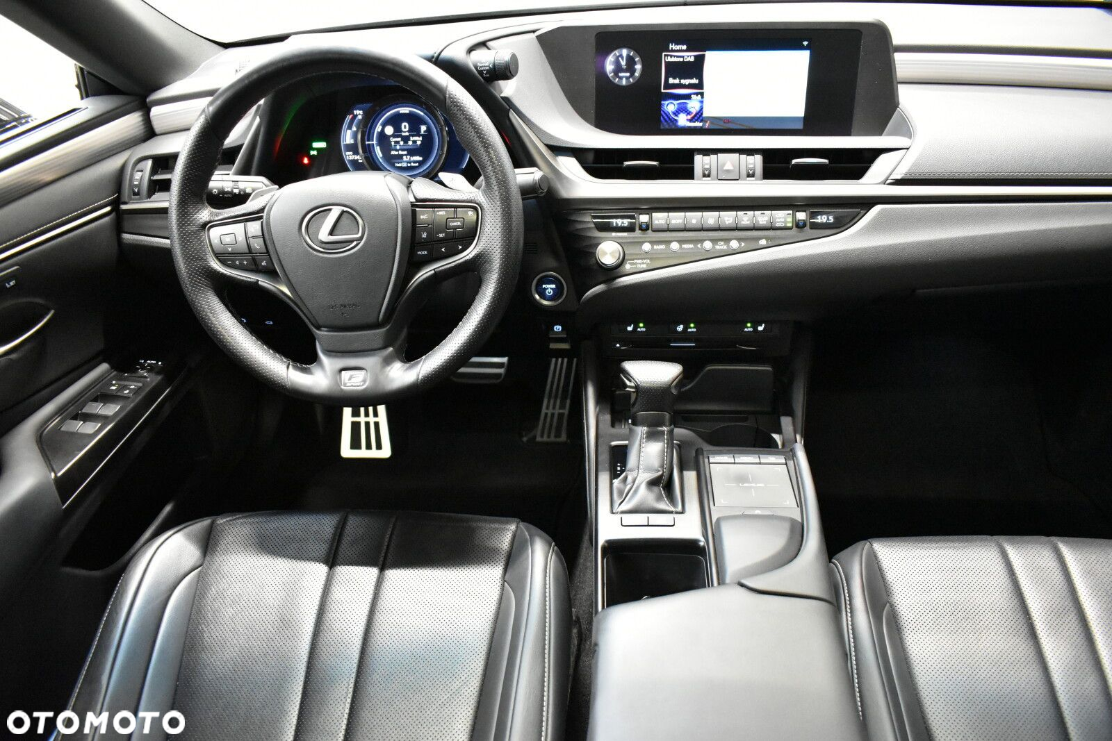 Lexus ES - 5