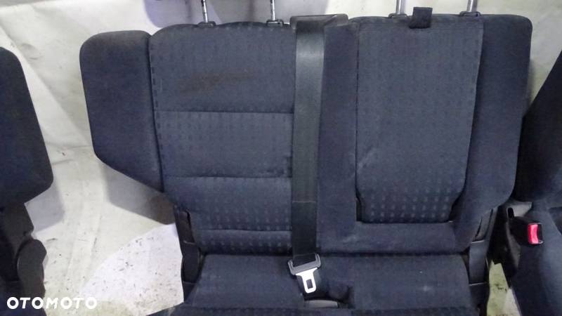 FOTELE KOMPLET FOTEL + BOCZKI MITSUBISHI PAJERO III 3.2DID - 17