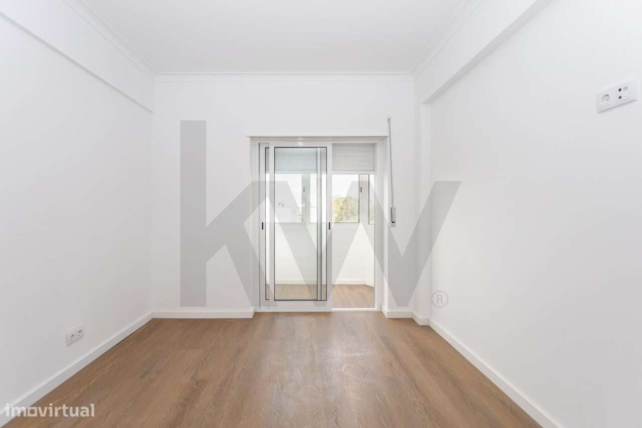 Apartamento T3, Amora, Seixal-20