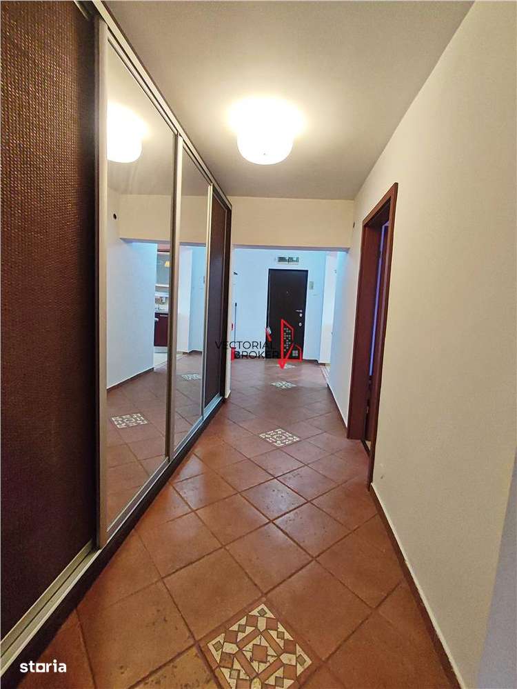 La 5 min de metrou OBOR, bloc reabilitat si anvelopat- gata de mutat!-1