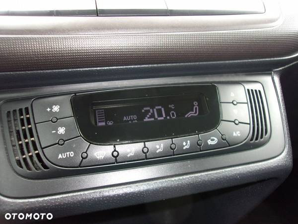 Seat Ibiza 1.4 16V Style Salsa - 22