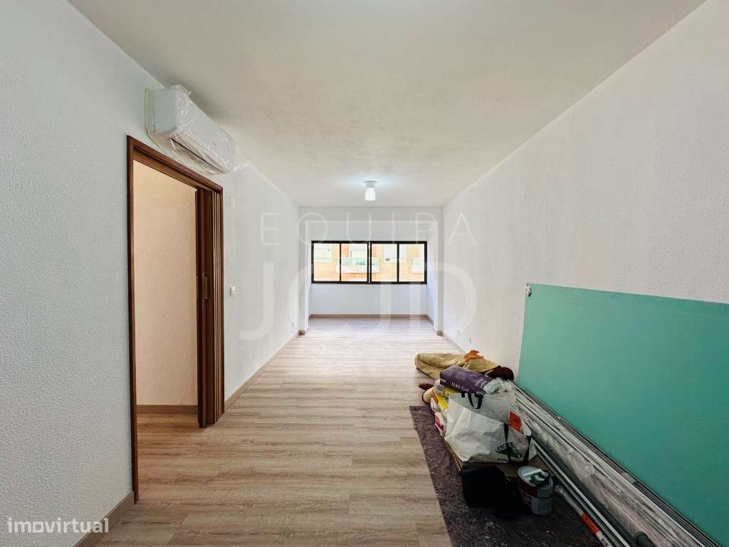 Apartamento T3 Totalmente Remodelado a Estrear - Costa da Caparica-9