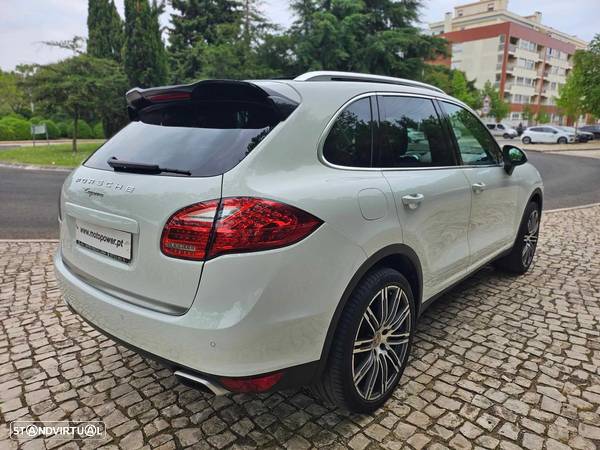 Porsche Cayenne II Platinum Edition - 21