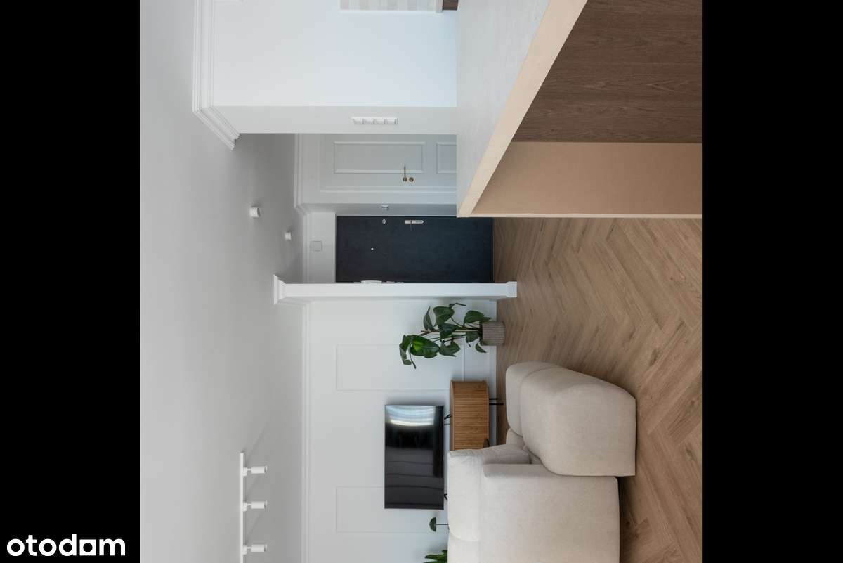 Ścisłe centrum obok Lipowej z dużym balkonem i pięknym widokiem - Pełny obrazek: 5/12