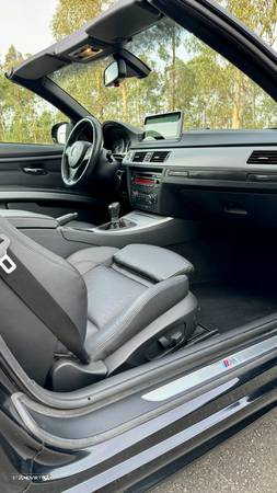 BMW 320 d DPF Cabrio - 34