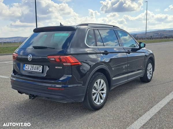 Volkswagen Tiguan 2.0 TDI 4Mot DSG Comfortline - 3