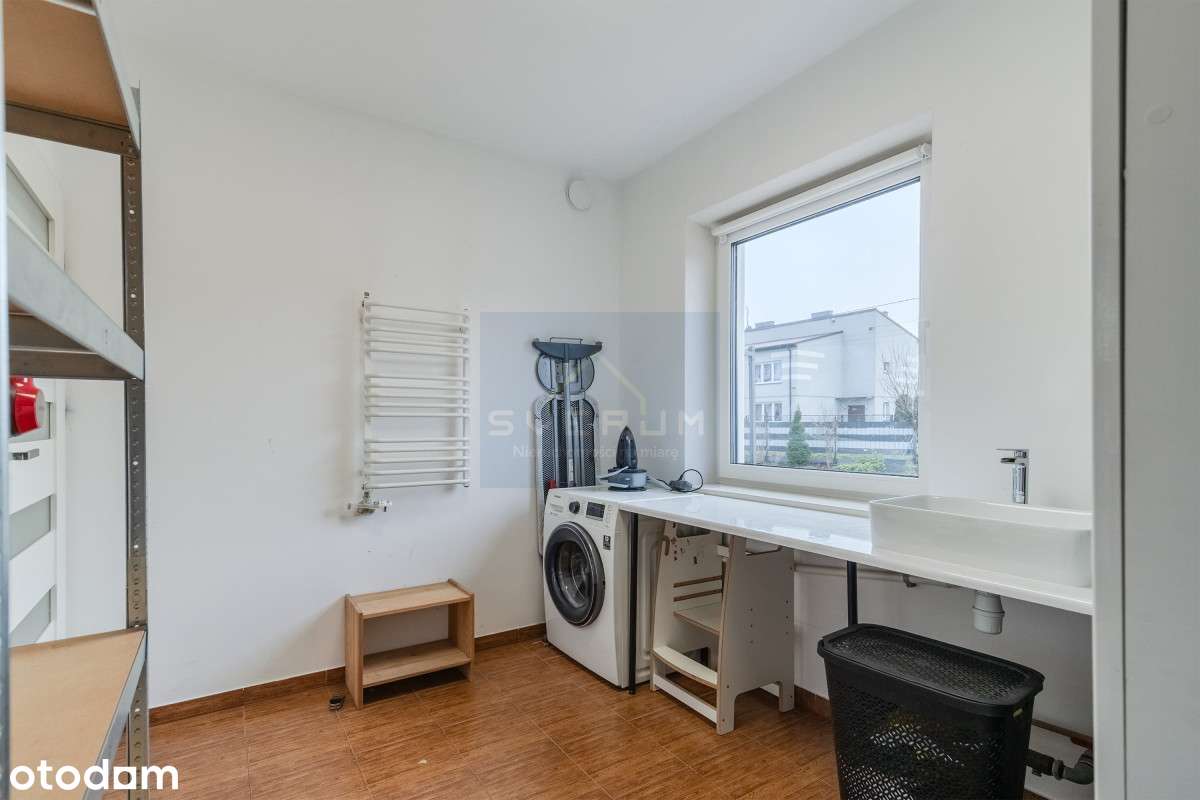 Piękny dom w Krasicach gm. Mstów-12