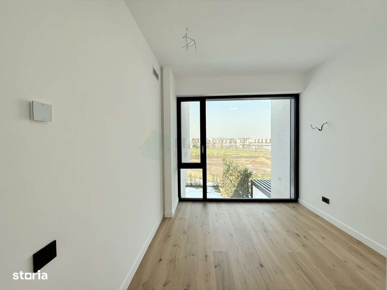 Vila tip duplex in Amber Forest, langa padure-6