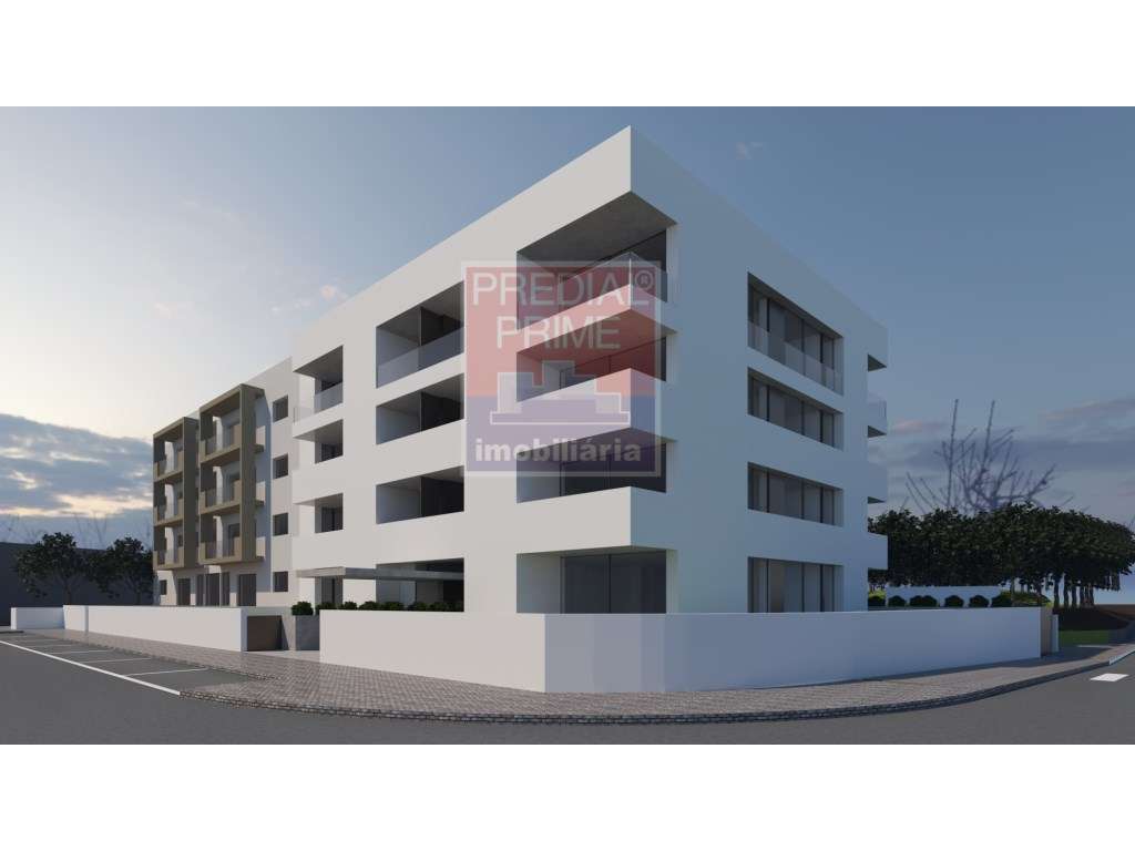 EXCELENTE APARTAMENTO T3 NO CENTRO DE OLIVEIRA DE AZEMEIS-3