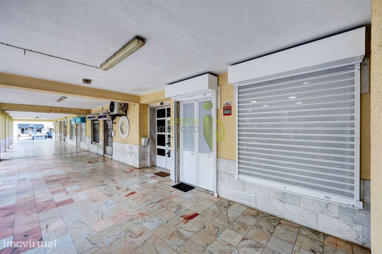 Loja na Anta com 80m2 Remodelada-18
